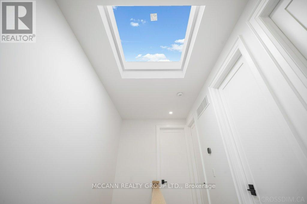 72 Woburn Avenue, Toronto, Ontario  M5M 1K6 - Photo 26 - C12753218