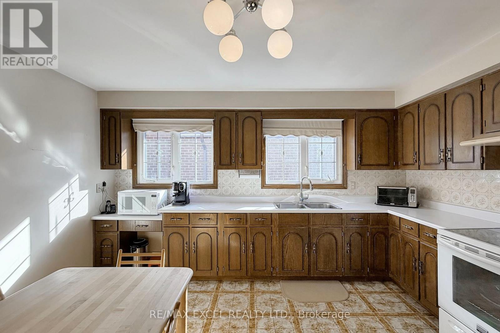 1089a Lillian Street, Toronto, Ontario  M2M 3G1 - Photo 12 - C12753240