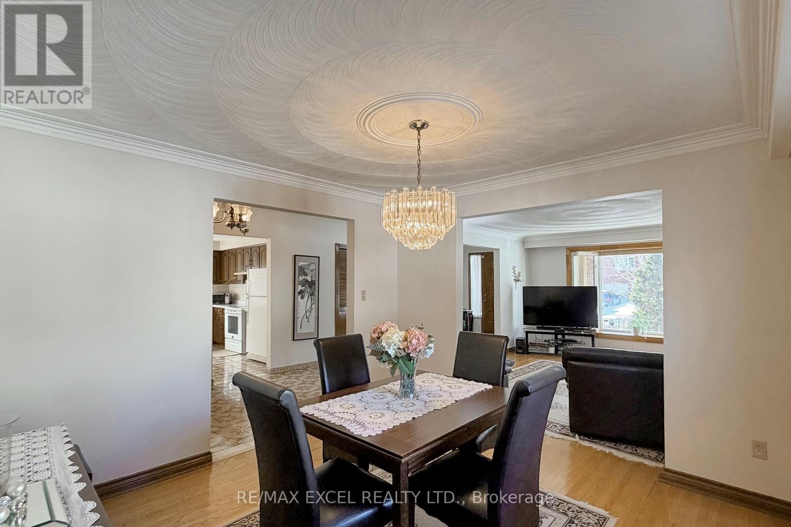 1089a Lillian Street, Toronto, Ontario  M2M 3G1 - Photo 9 - C12753240