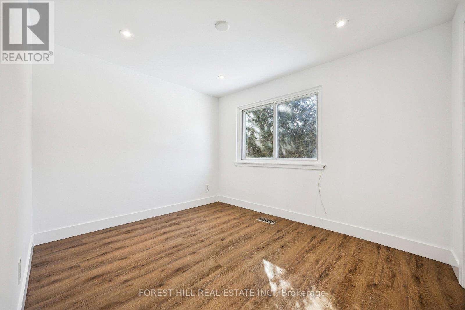 26 Fenside Drive, Toronto, Ontario  M3A 2V3 - Photo 18 - C12753284