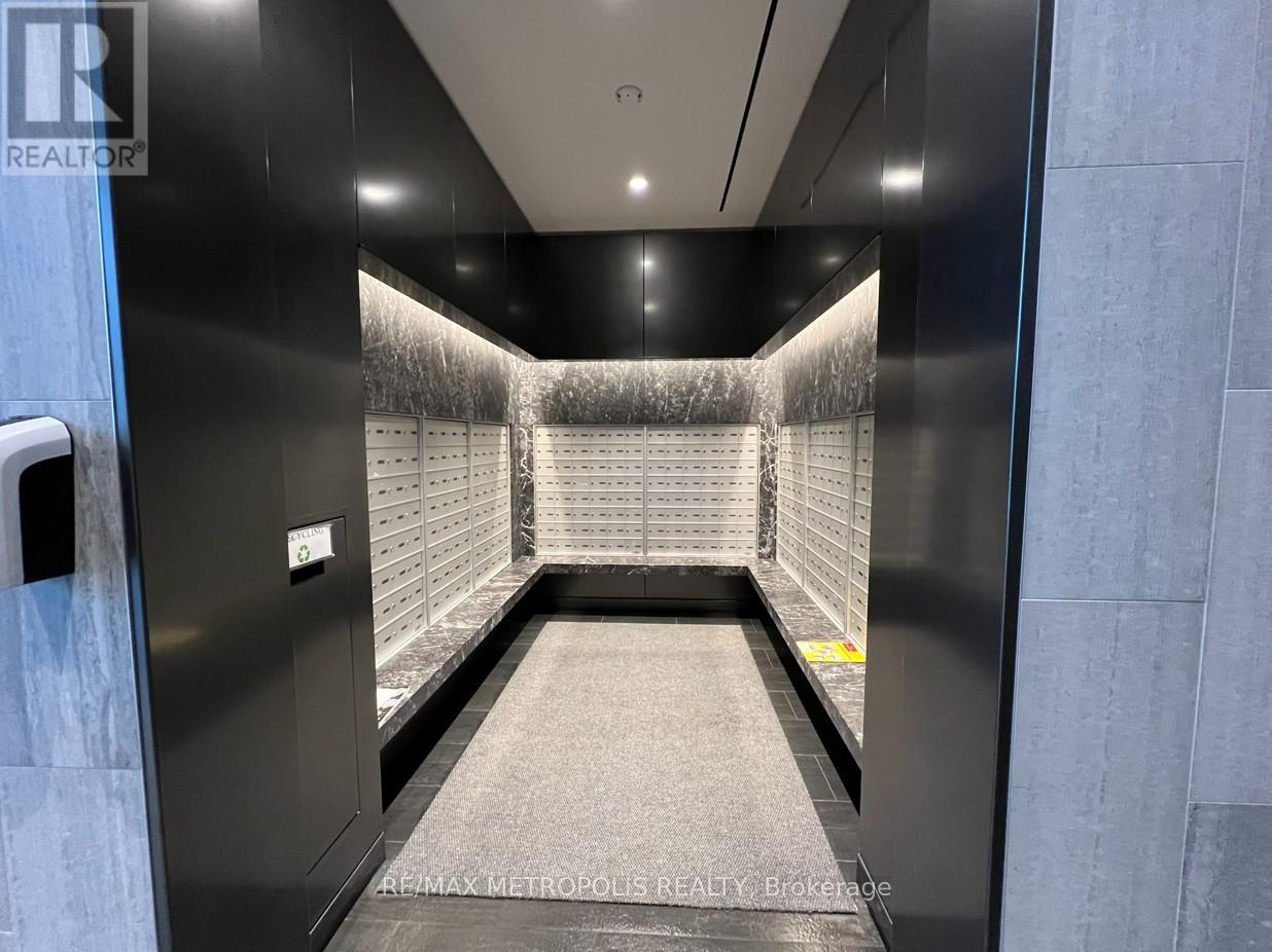 501w - 27 Bathurst Street, Toronto, Ontario  M5V 0R1 - Photo 9 - C12753308