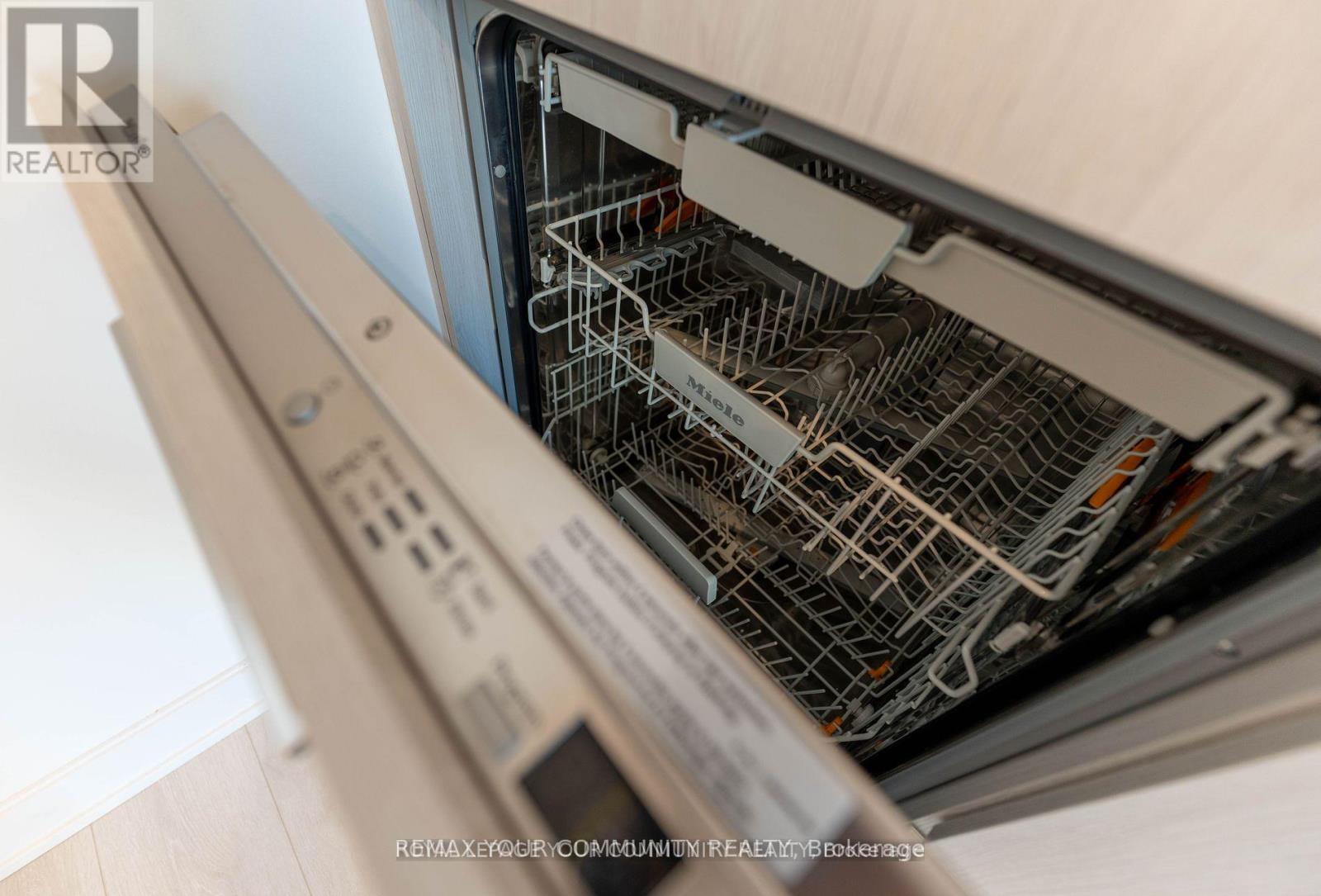 2505 - 15 Mercer Street, Toronto, Ontario  M5V 1H2 - Photo 36 - C12753348