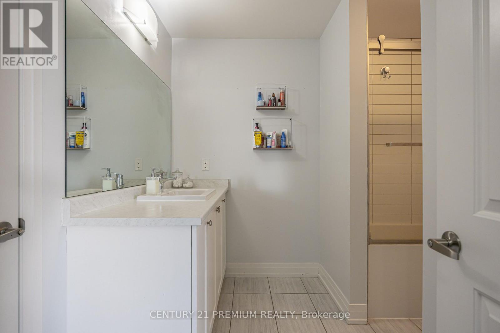 25 Christine Elliott Avenue, Whitby, Ontario  L1P 0B8 - Photo 24 - E12753246