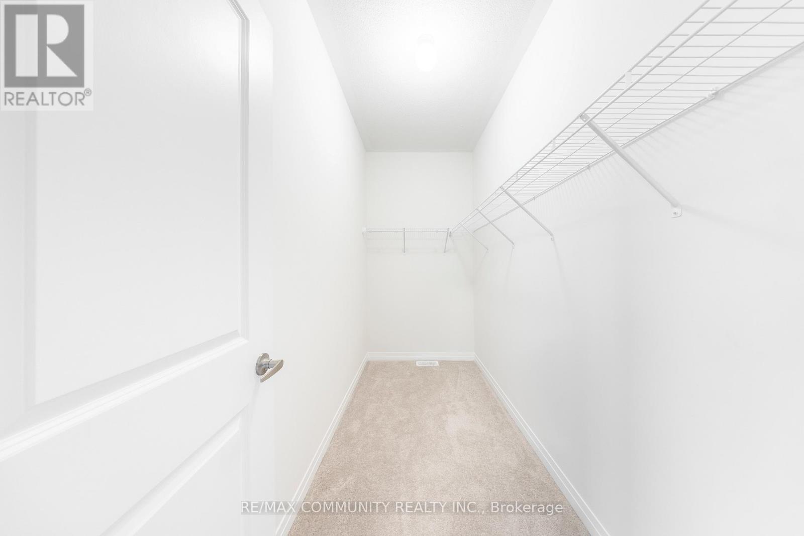 1811 Narcissus Gardens, Pickering, Ontario  L1Y 0B6 - Photo 18 - E12753306