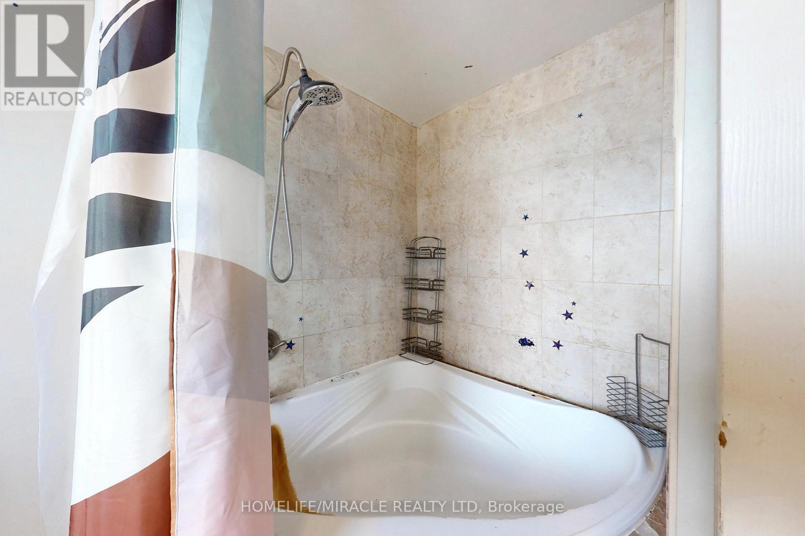 99 Adelaide Avenue W, Oshawa, Ontario  L1G 1Y5 - Photo 36 - E12753352