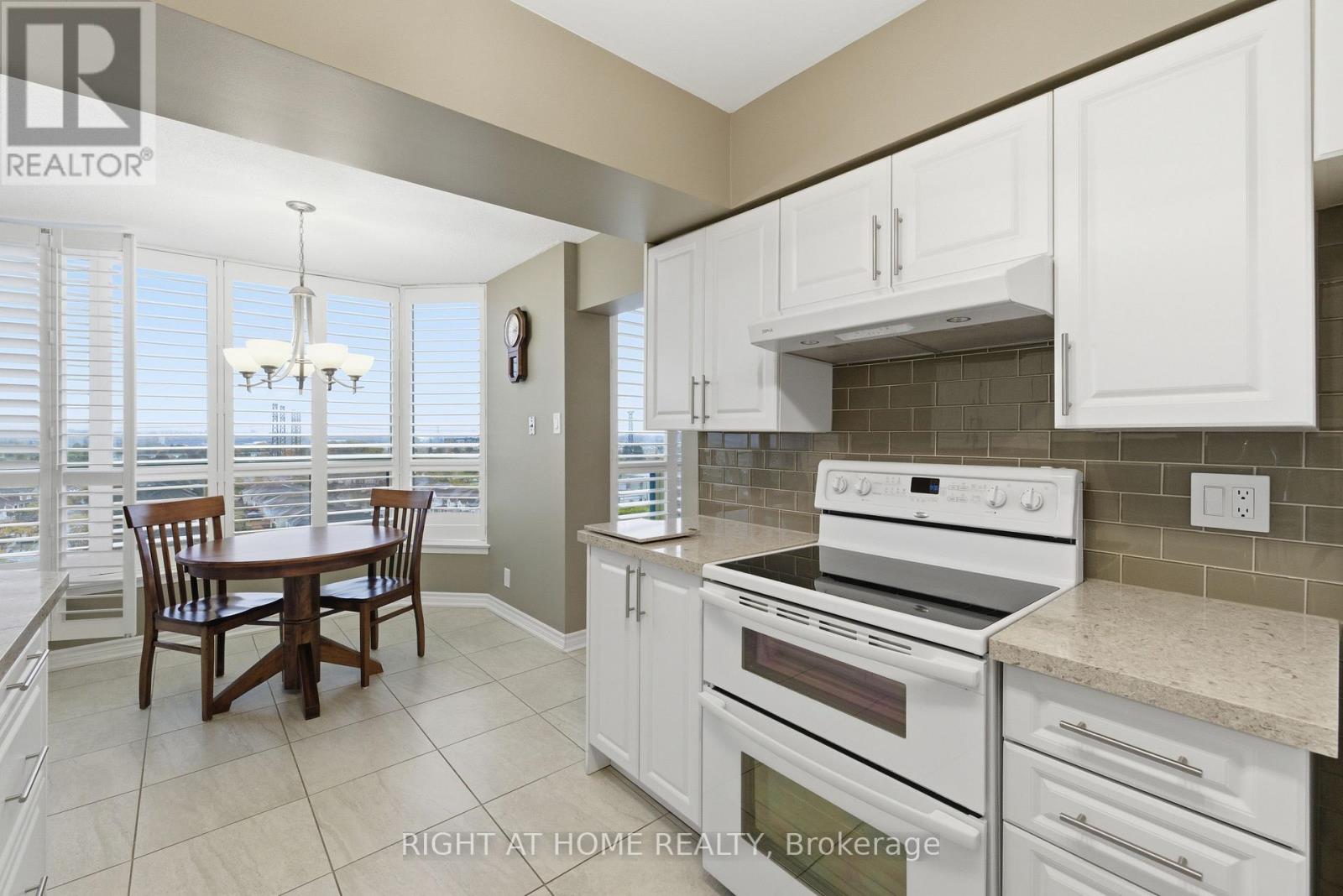 1104 - 1890 Valley Farm Road, Pickering, Ontario  L1V 6B4 - Photo 19 - E12753356