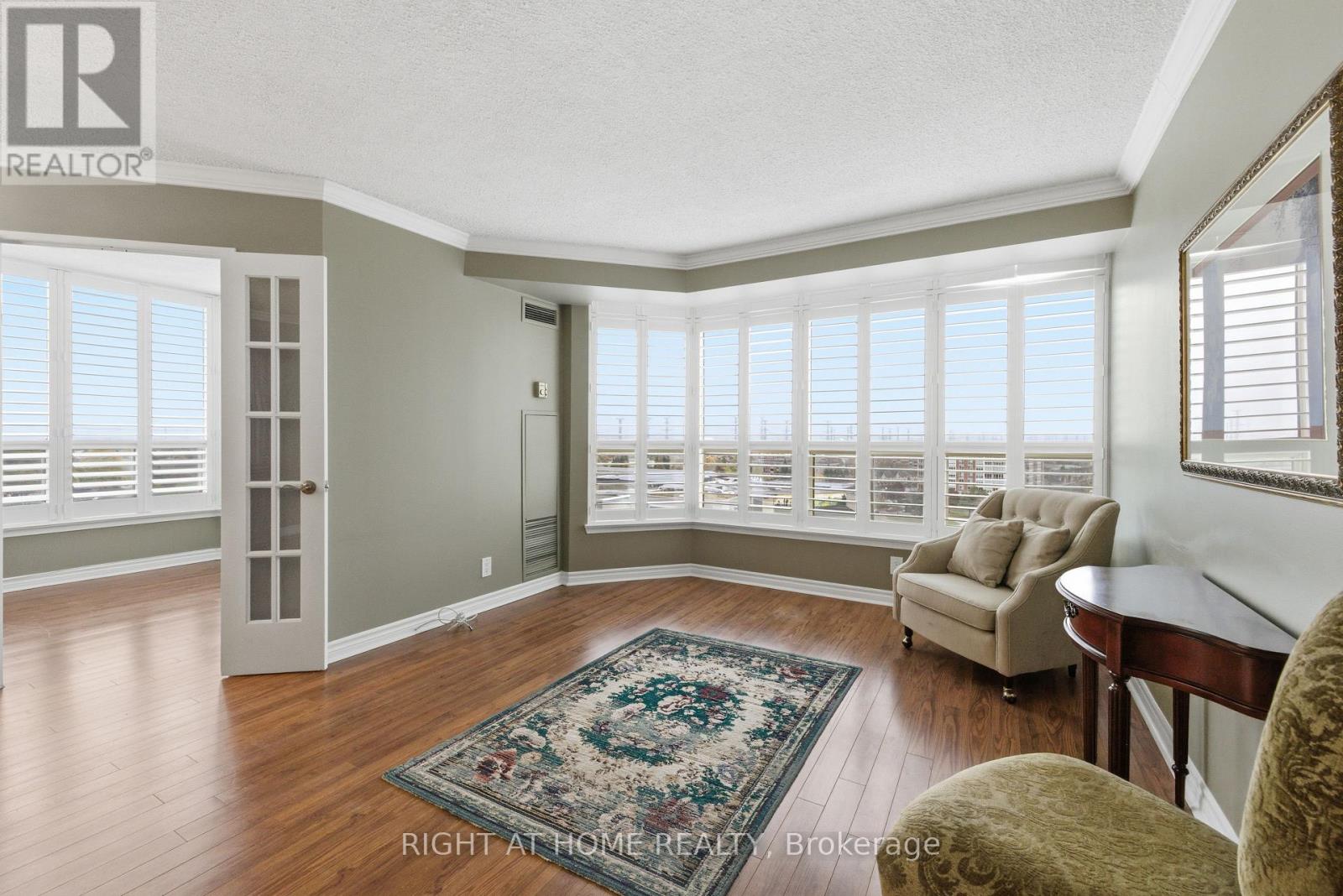 1104 - 1890 Valley Farm Road, Pickering, Ontario  L1V 6B4 - Photo 3 - E12753356