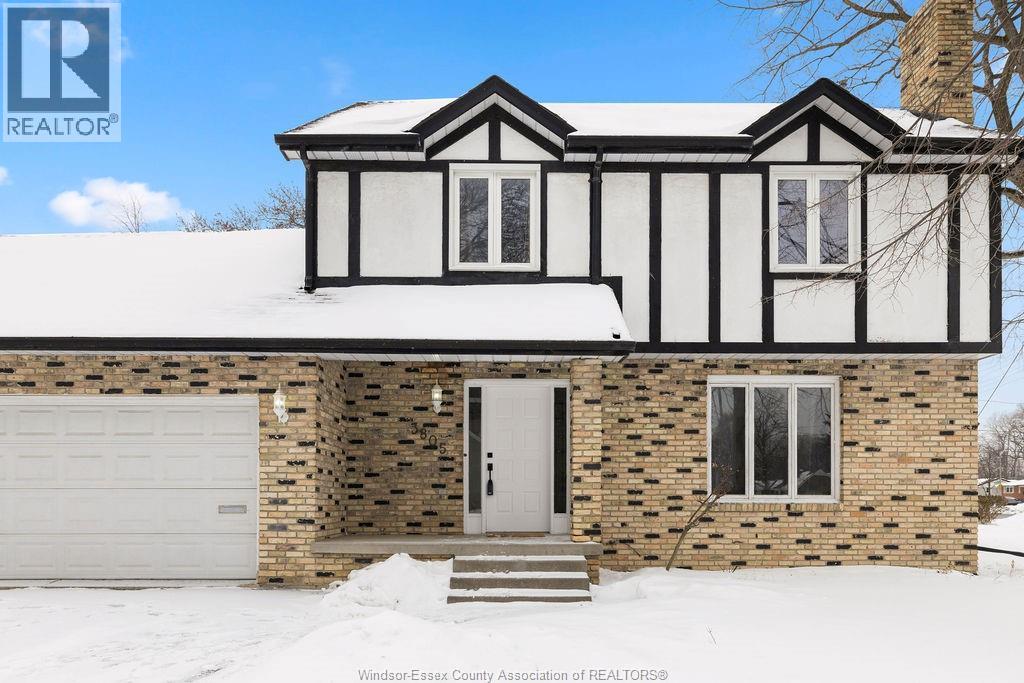 3805 BORRELLI, Windsor, Ontario