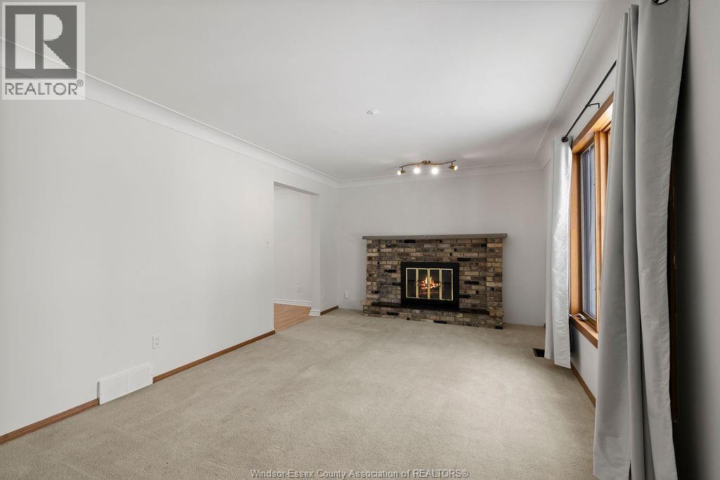 3805 Borrelli, Windsor, Ontario N9G 2H7 - Photo 13 - 26002485