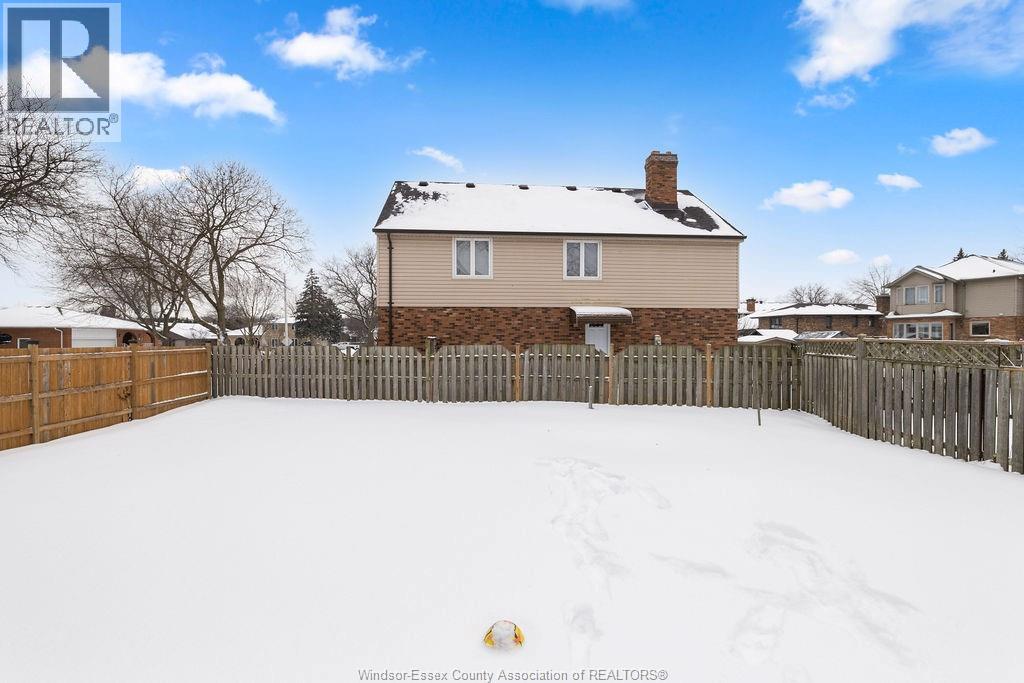 3805 Borrelli, Windsor, Ontario N9G 2H7 - Photo 33 - 26002485