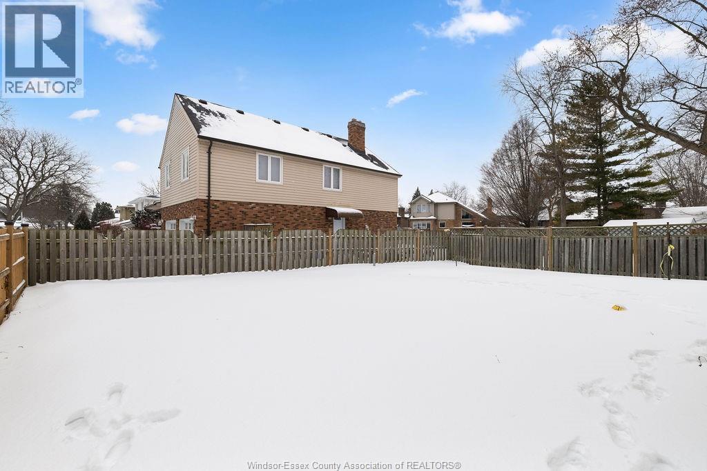 3805 Borrelli, Windsor, Ontario N9G 2H7 - Photo 34 - 26002485