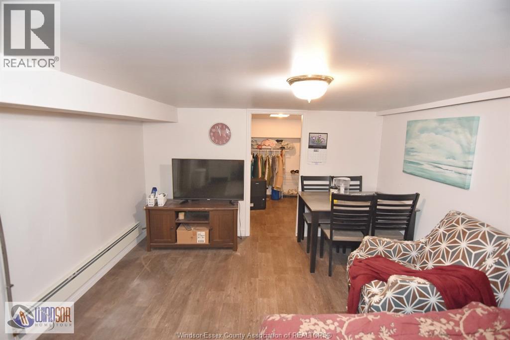 2471 Pillette, Windsor, Ontario N8T 1P7 - Photo 45 - 26002474