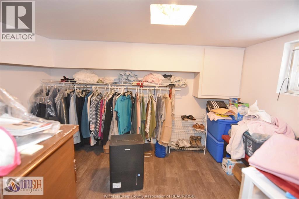 2471 Pillette, Windsor, Ontario N8T 1P7 - Photo 46 - 26002474