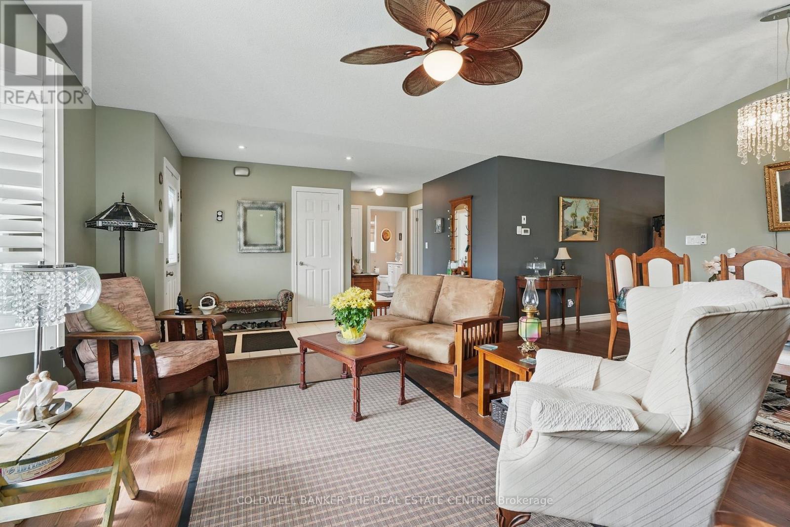 15 Recreation Drive, Innisfil, Ontario  L9S 1N5 - Photo 6 - N12753194