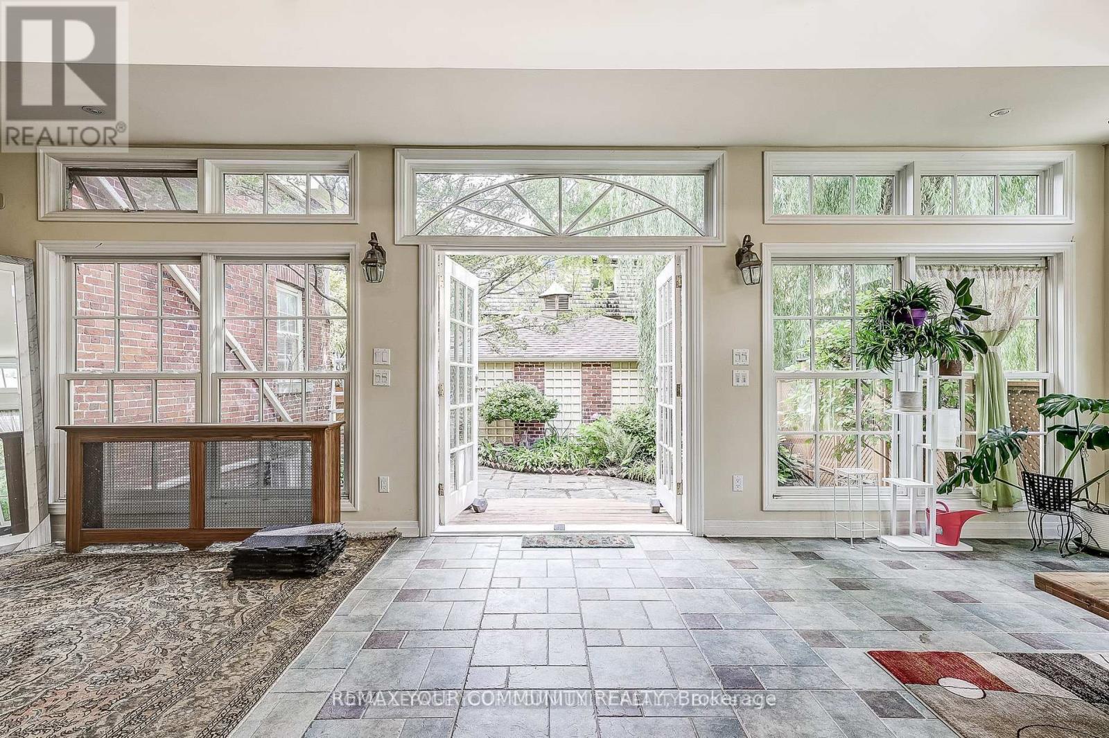 54 Cricklewood Crescent, Markham, Ontario  L3T 4T9 - Photo 16 - N12753202