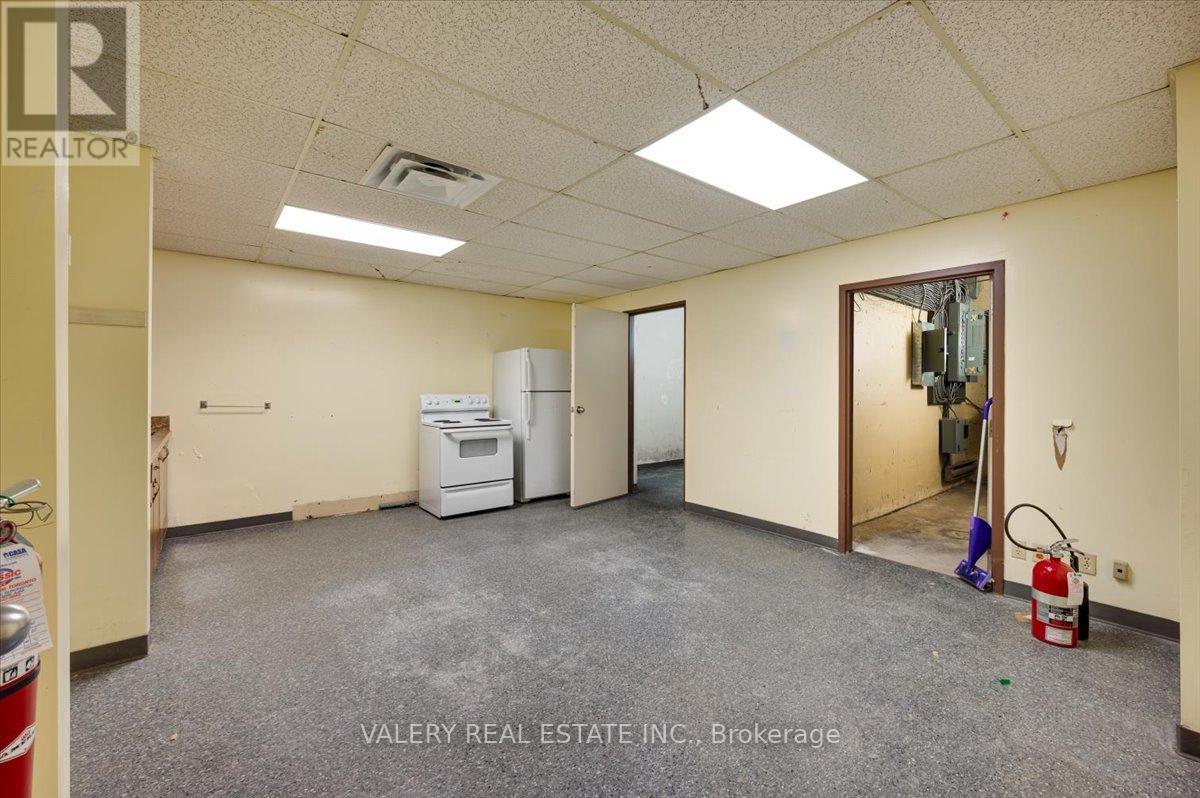 10 Cameron Street W, Brock, Ontario  L0E 1E0 - Photo 12 - N12753296