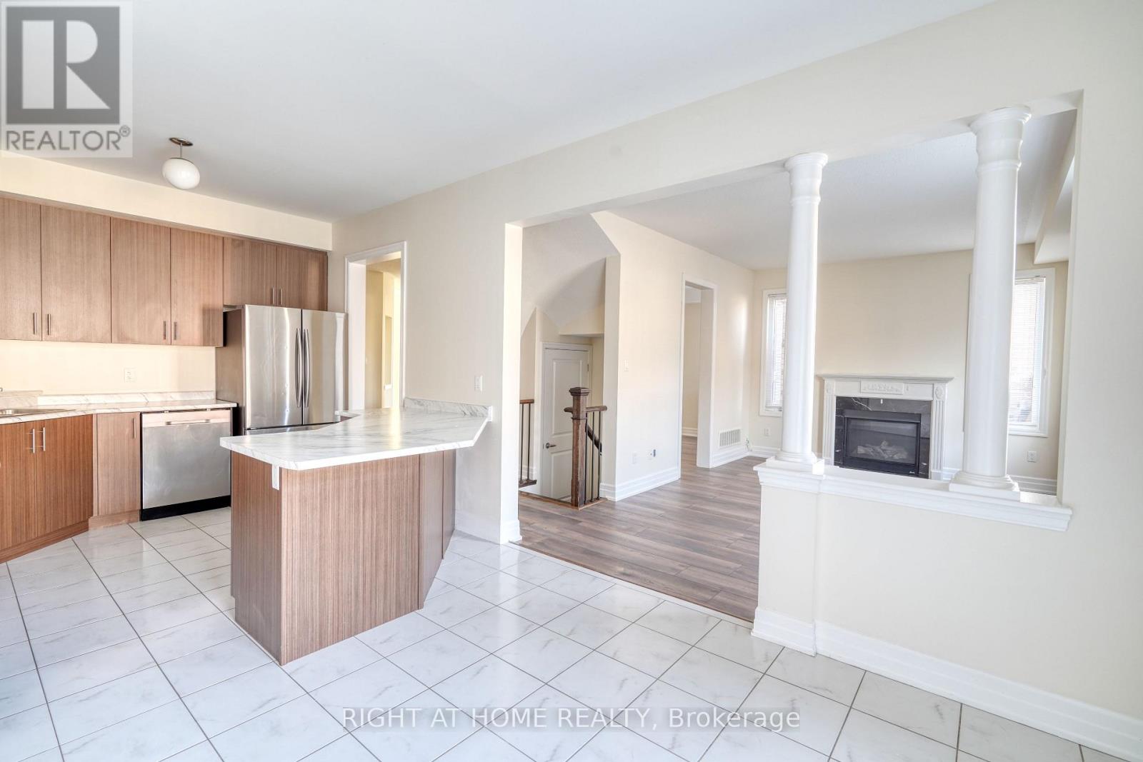 17 Mercury Avenue, Georgina, Ontario  L4P 0H1 - Photo 14 - N12753328