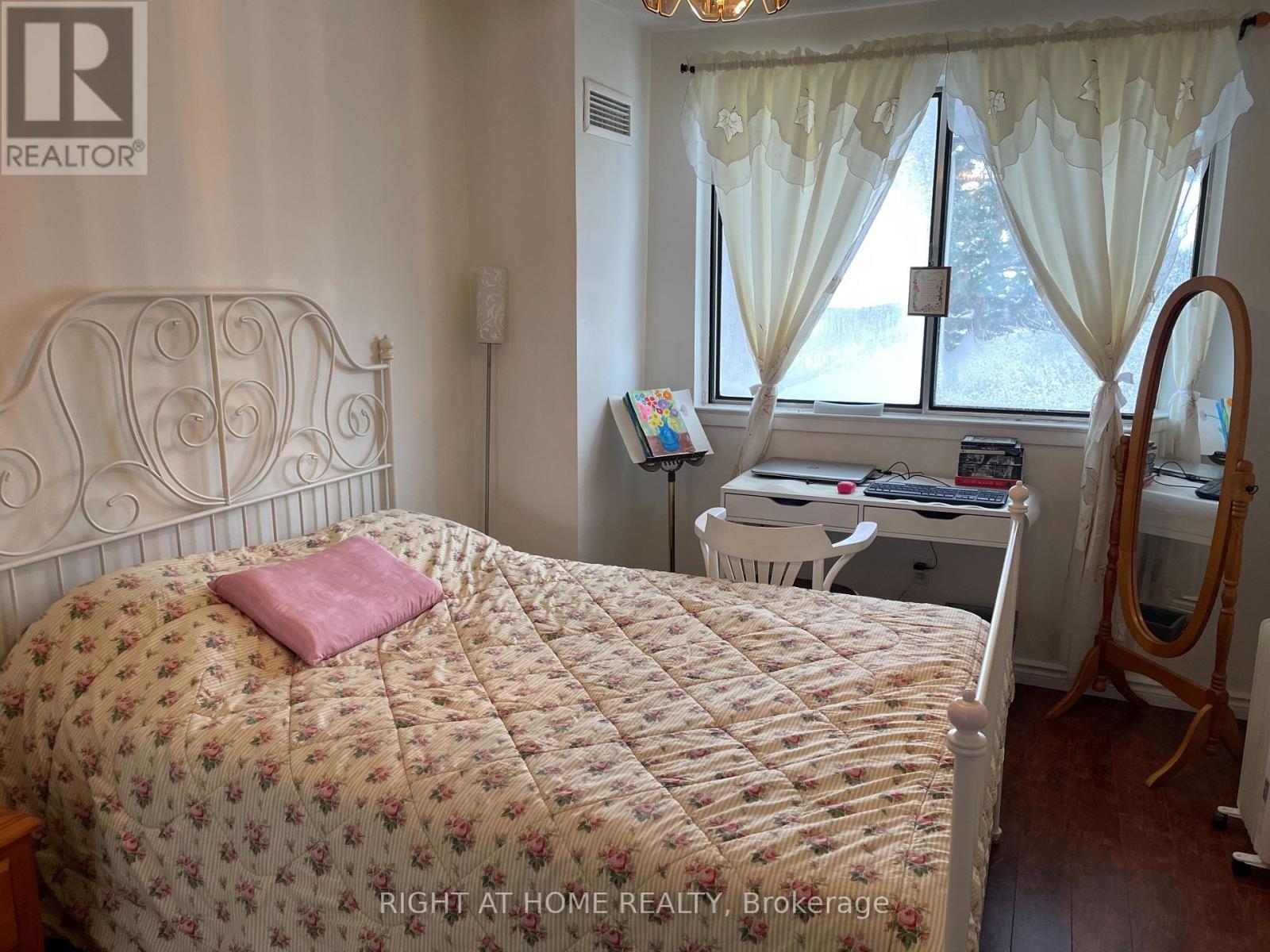 200 - 16 Elgin Street, Markham, Ontario  L3T 4T4 - Photo 13 - N12753336