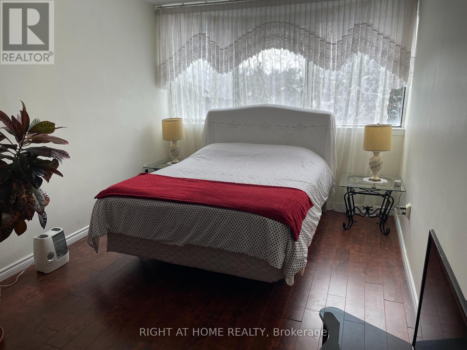 200 - 16 Elgin Street, Markham, Ontario  L3T 4T4 - Photo 14 - N12753336