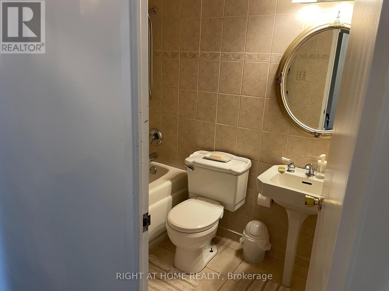 200 - 16 Elgin Street, Markham, Ontario  L3T 4T4 - Photo 17 - N12753336