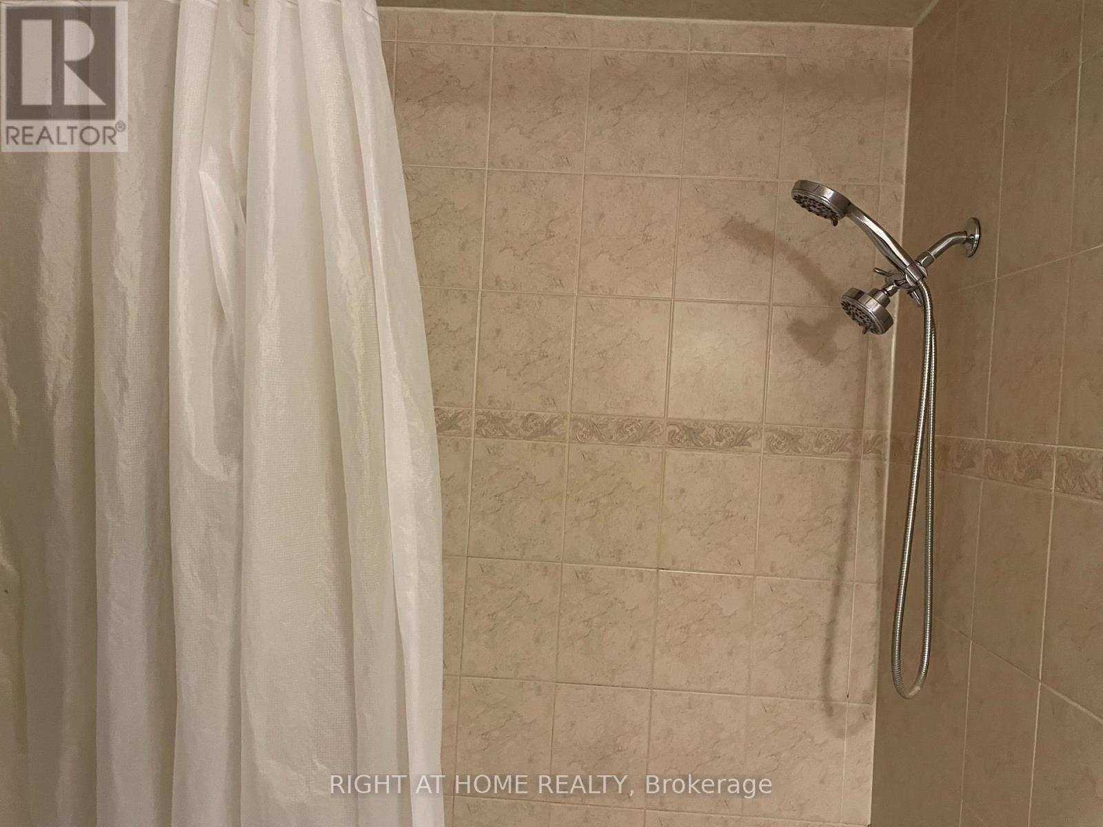 200 - 16 Elgin Street, Markham, Ontario  L3T 4T4 - Photo 18 - N12753336