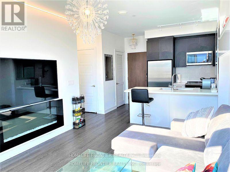 D430 - 333 Sea Ray Avenue, Innisfil, Ontario L9S 2P7 - Photo 2 - N12753340