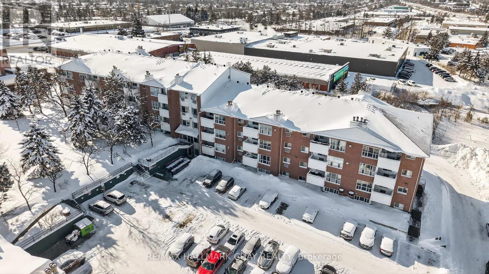 309 - 120 BELL FARM ROAD, Barrie, Ontario