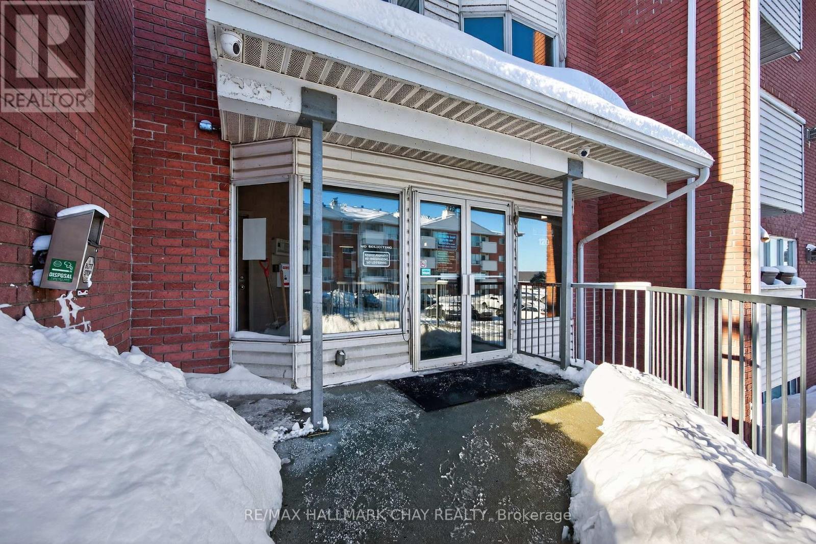 309 - 120 Bell Farm Road, Barrie, Ontario  L4M 6J2 - Photo 5 - S12753272