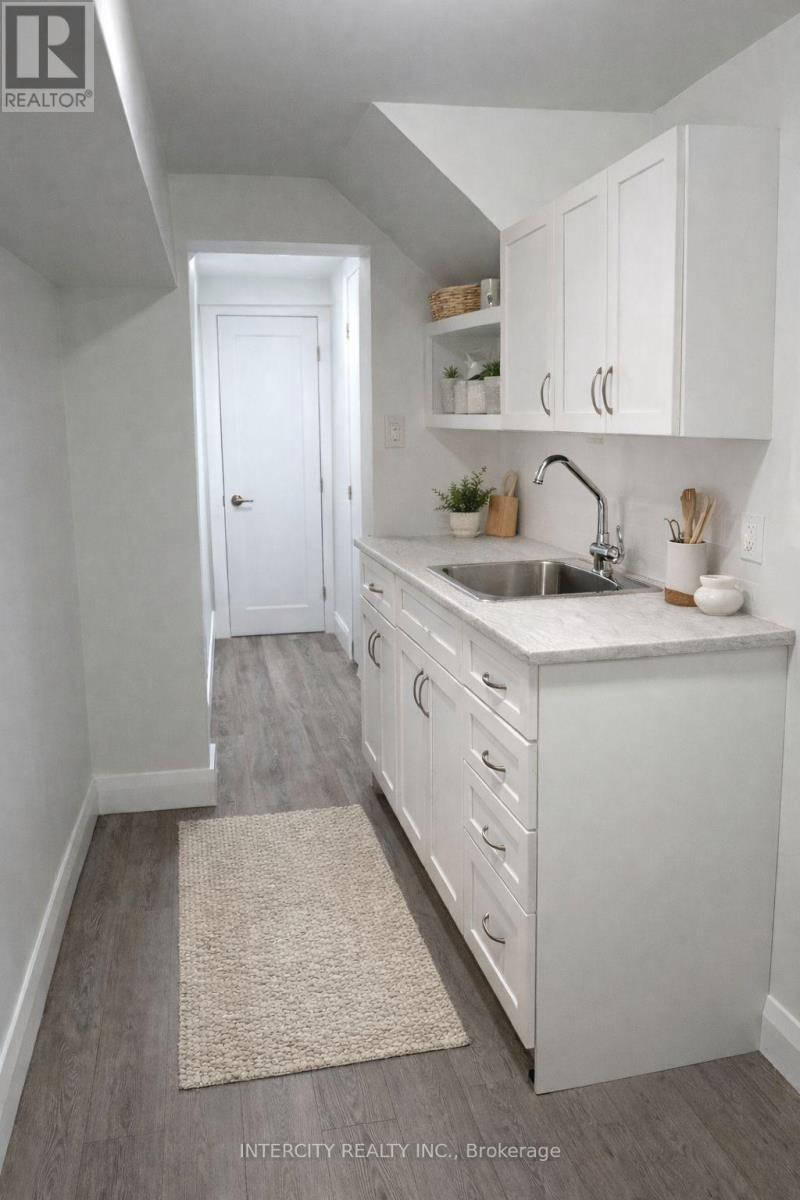 90 Coldwater Road W, Orillia, Ontario  L3V 5L5 - Photo 16 - S12753312