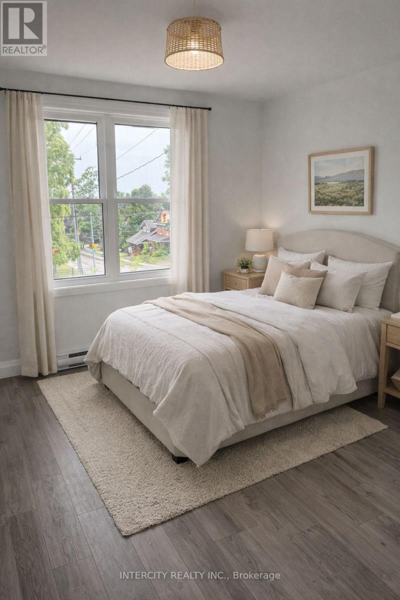 90 Coldwater Road W, Orillia, Ontario  L3V 5L5 - Photo 7 - S12753312