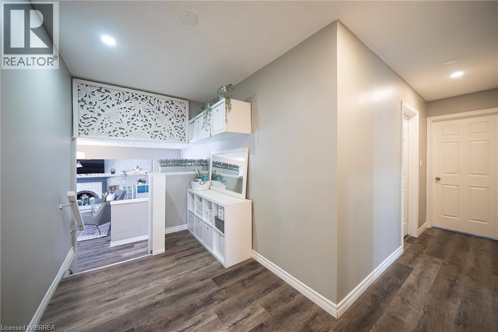 44 Shalfleet Boulevard, Brantford, Ontario  N3R 6L6 - Photo 8 - 40801945