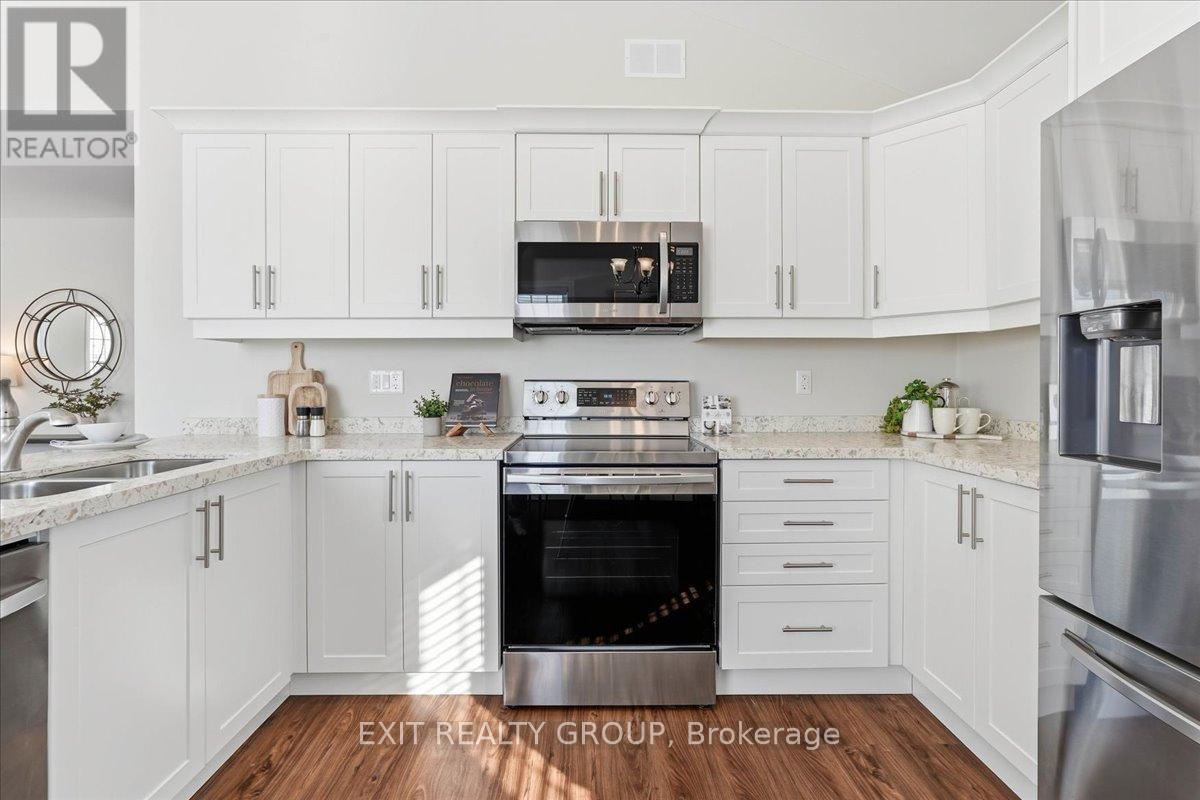 1201 - 300 Croft Street, Port Hope, Ontario  L1A 4A5 - Photo 8 - X12753372