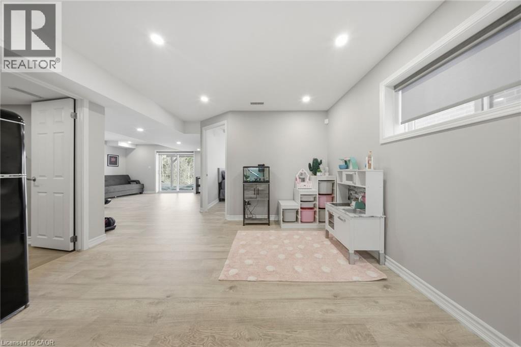 357 Woodbine Avenue, Kitchener, Ontario  N2R 0A9 - Photo 37 - 40801689