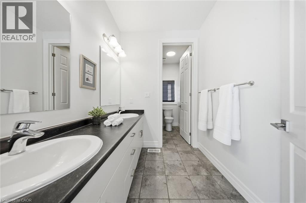 357 Woodbine Avenue, Kitchener, Ontario  N2R 0A9 - Photo 30 - 40801689