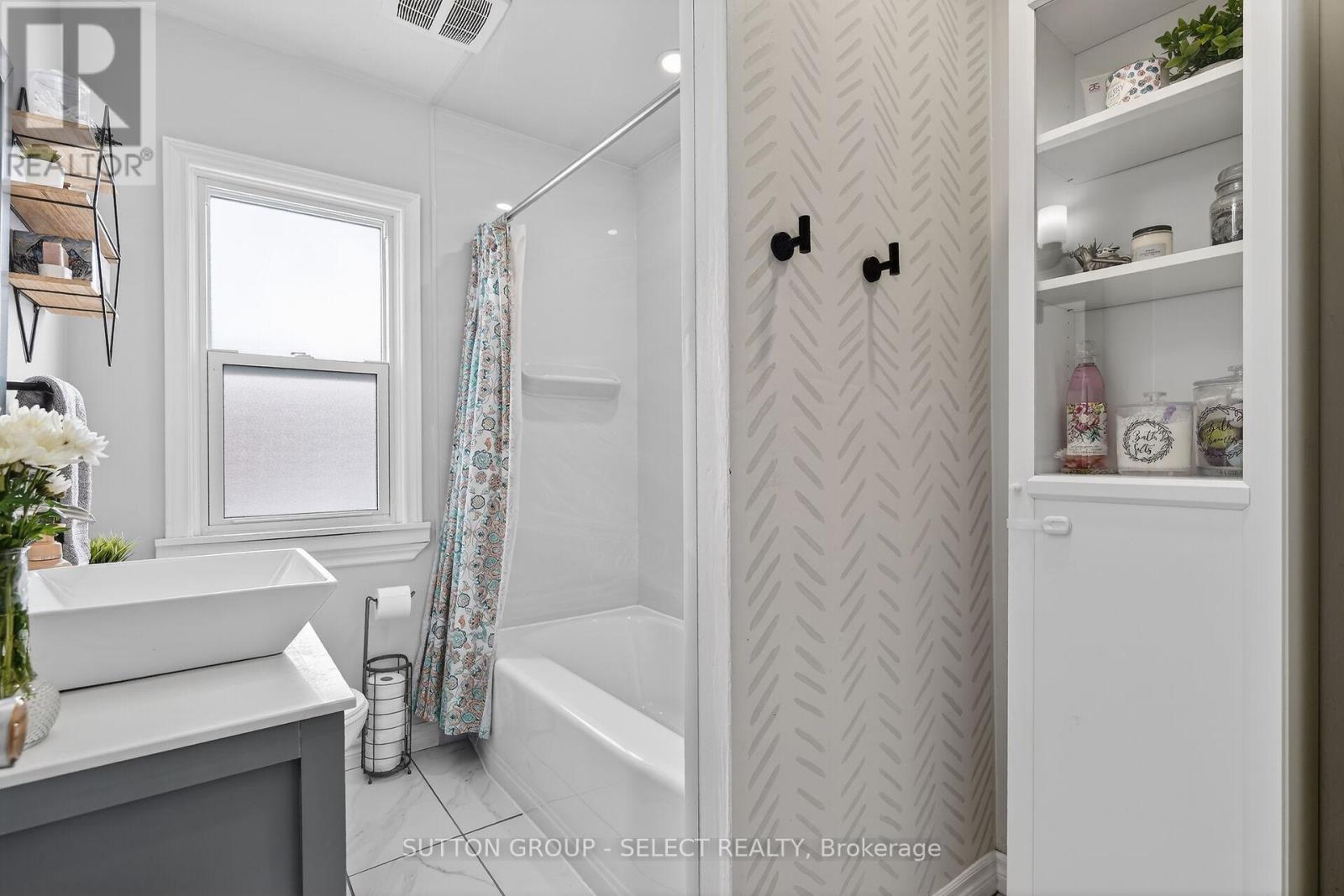 225 Sterling Street, London East, Ontario  N5Y 1Z3 - Photo 28 - X12753374