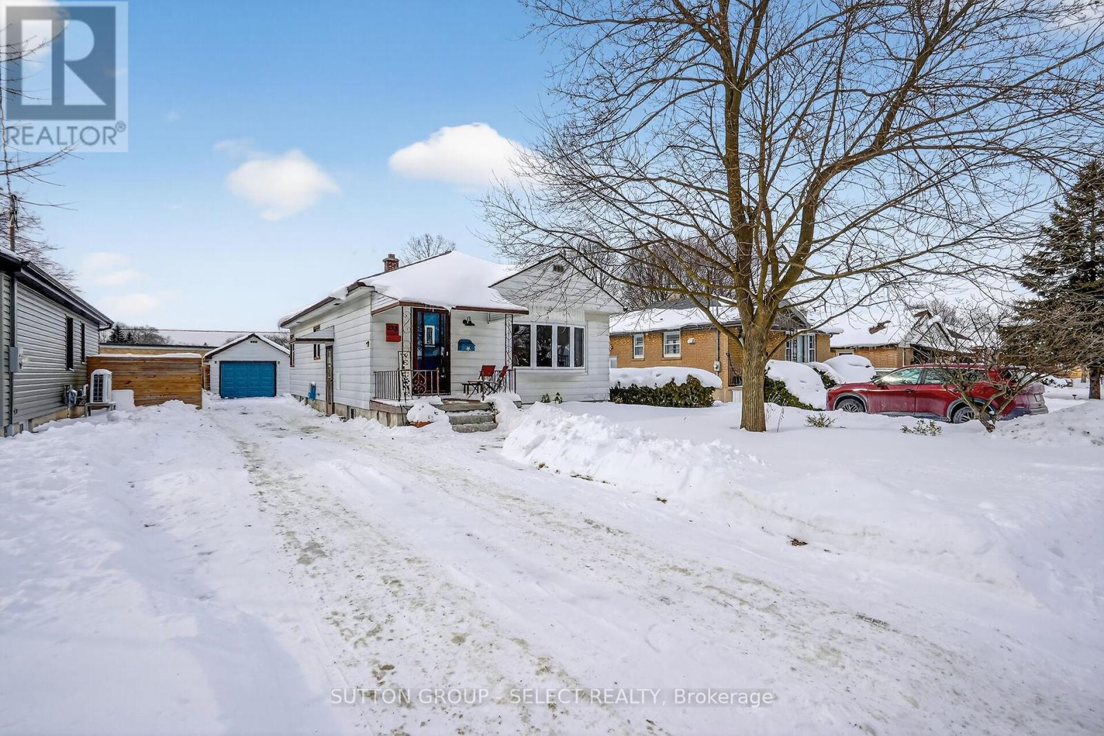 225 Sterling Street, London East, Ontario  N5Y 1Z3 - Photo 4 - X12753374