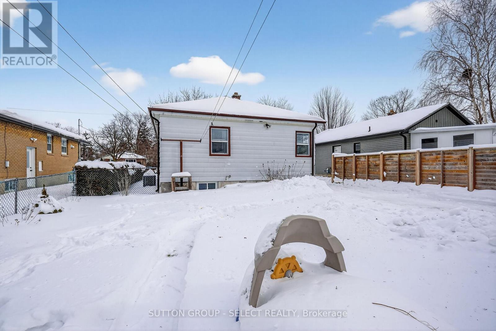 225 Sterling Street, London East, Ontario  N5Y 1Z3 - Photo 41 - X12753374