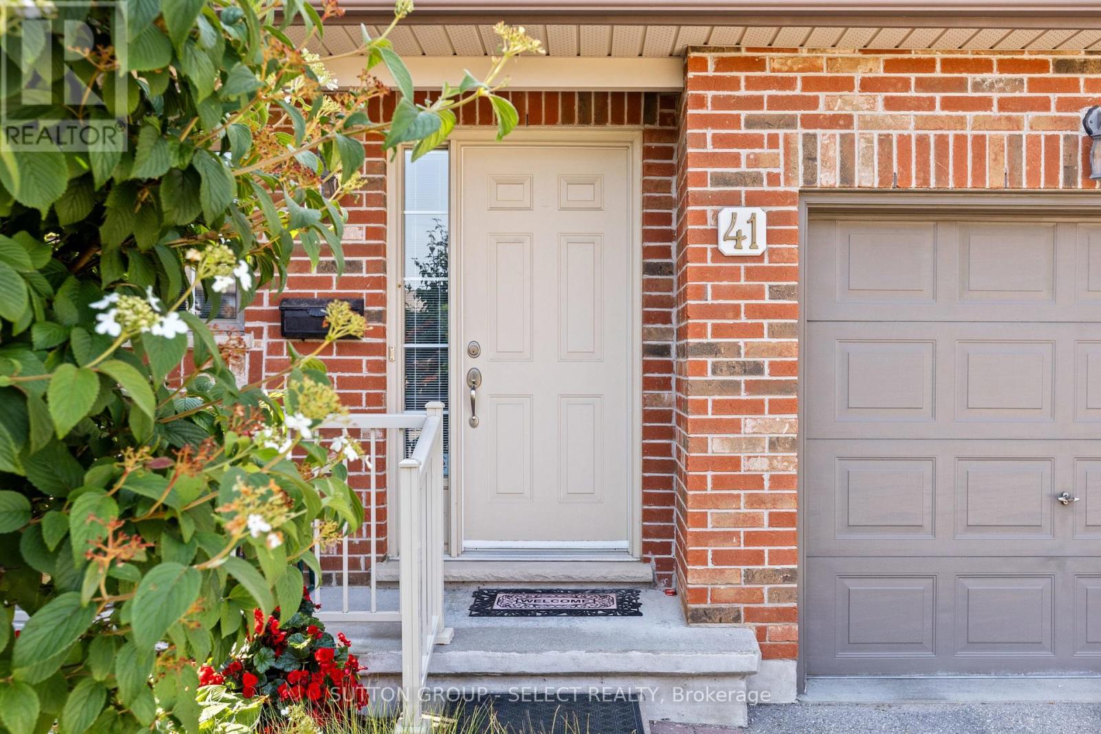 41 - 1100 Baseline Road, London South, Ontario  N6K 4M3 - Photo 2 - X12753438