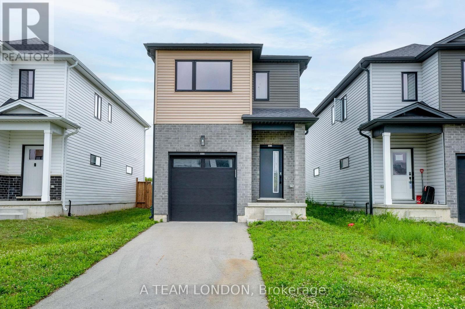 1612 CAPRI CRESCENT, London North, Ontario