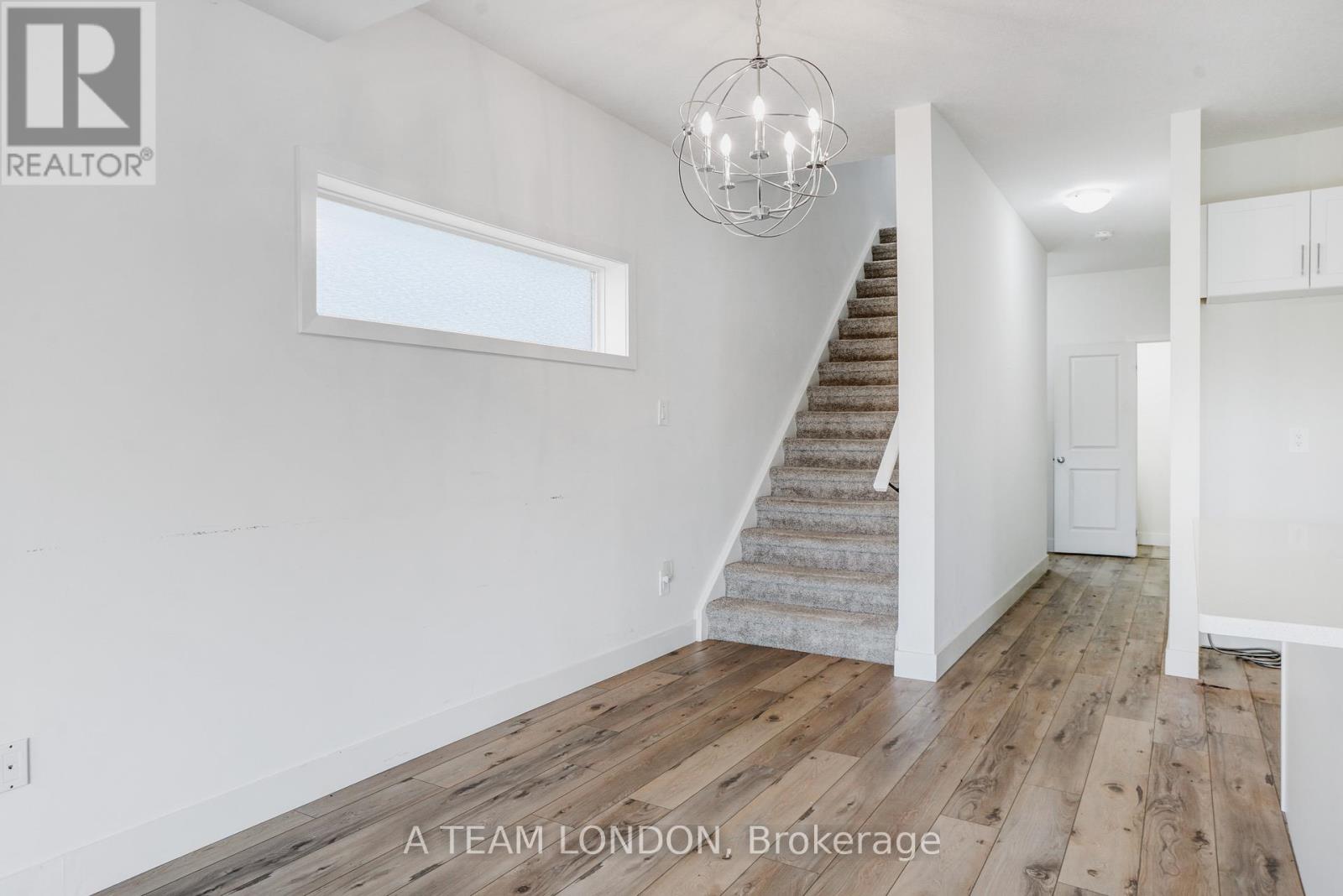 1612 Capri Crescent, London North, Ontario  N6G 3P2 - Photo 14 - X12753660