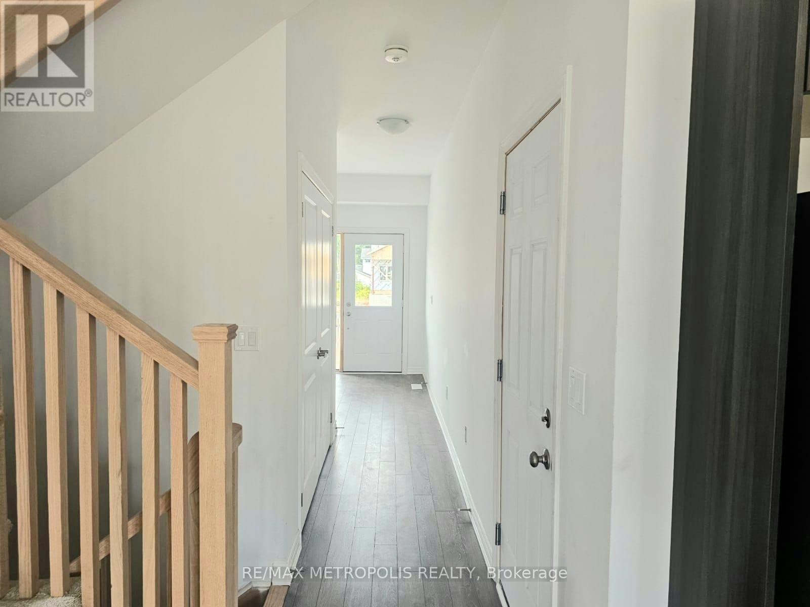 18 Bradden Crescent, Belleville, Ontario  K8N 0T8 - Photo 4 - X12753232