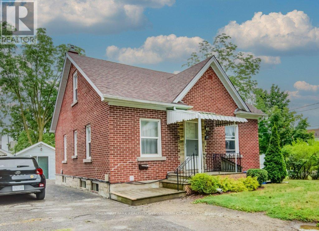 56 Lilac Street, Waterloo, Ontario  N2G 3A8 - Photo 2 - X12753290