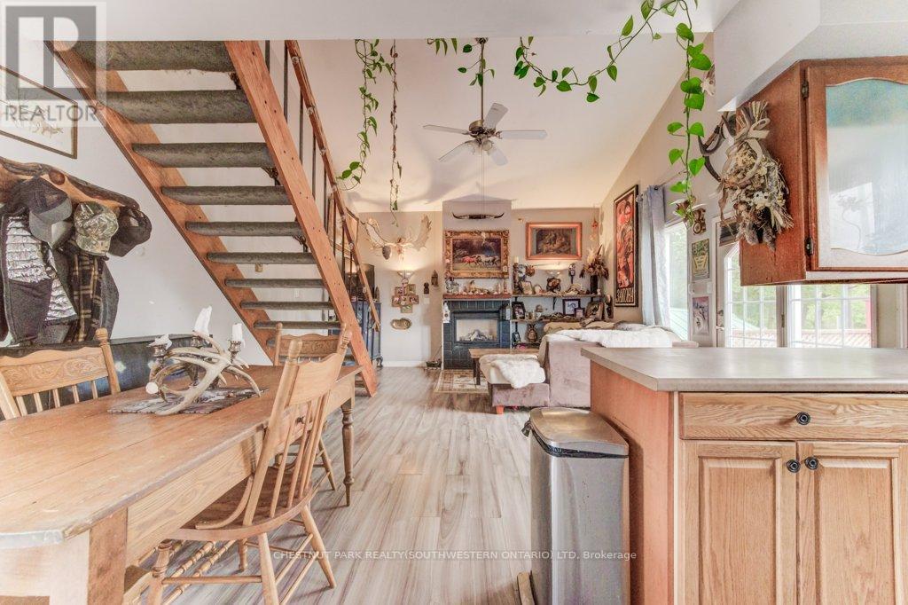 56 Lilac Street, Waterloo, Ontario  N2G 3A8 - Photo 24 - X12753290