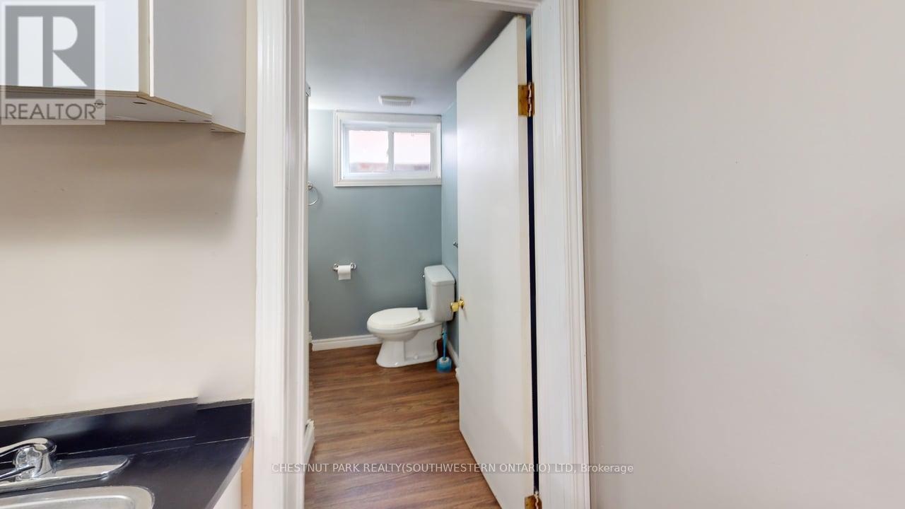 56 Lilac Street, Waterloo, Ontario  N2G 3A8 - Photo 41 - X12753290