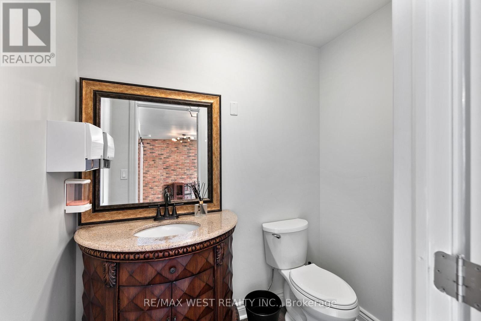 839 Erie Street E, Windsor, Ontario  N9A 3Y5 - Photo 10 - X12753316