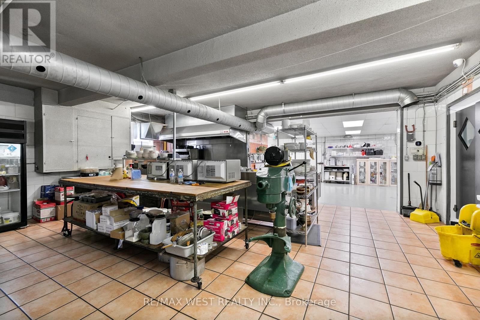 839 Erie Street E, Windsor, Ontario  N9A 3Y5 - Photo 28 - X12753324