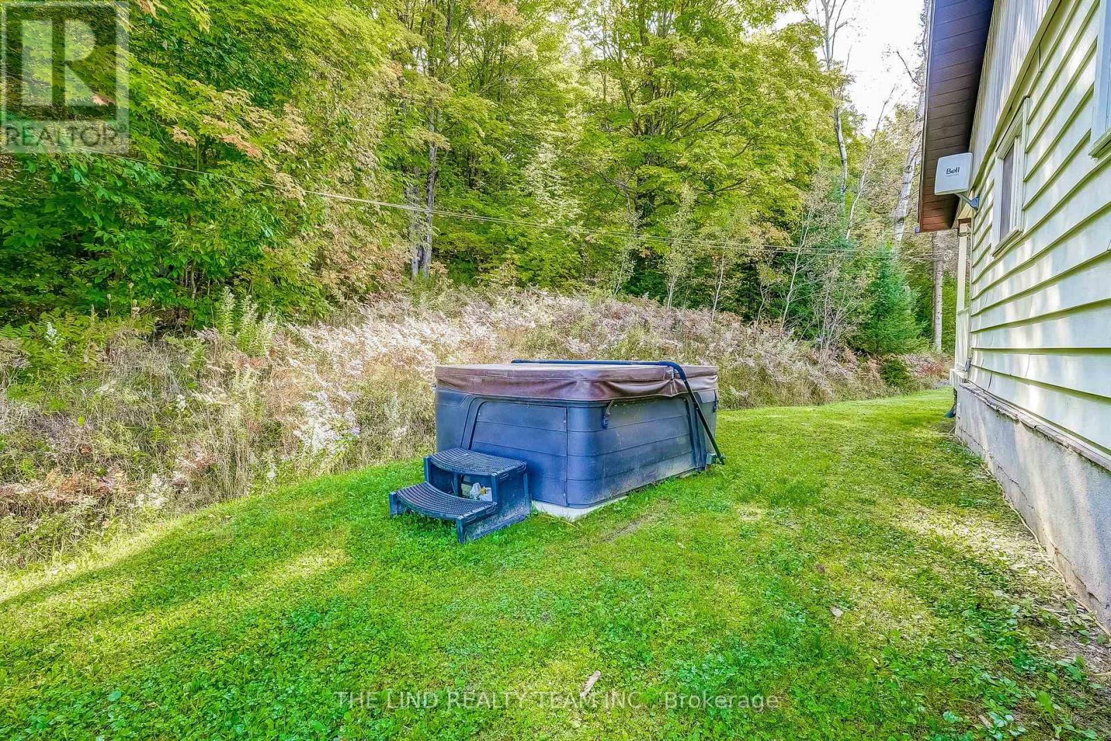 949 Raymond Road, Muskoka Lakes, Ontario  P0B 1M0 - Photo 4 - X12753330