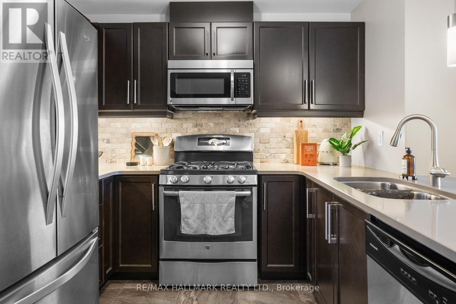 302 - 106 Bard Boulevard, Guelph, Ontario  N1L 0L8 - Photo 5 - X12753338