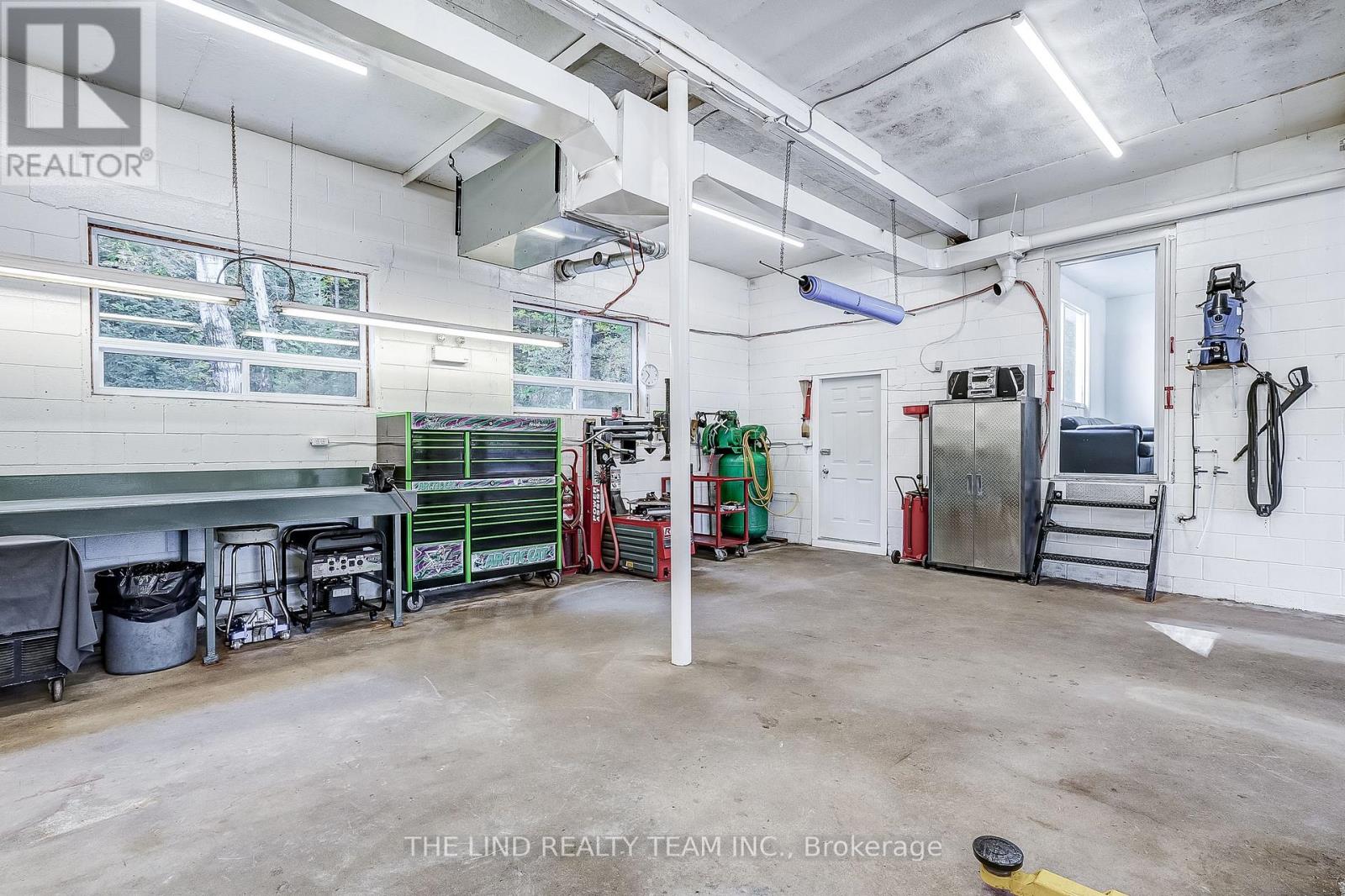 949 Raymond Road, Muskoka Lakes, Ontario  P0B 1M0 - Photo 29 - X12753346