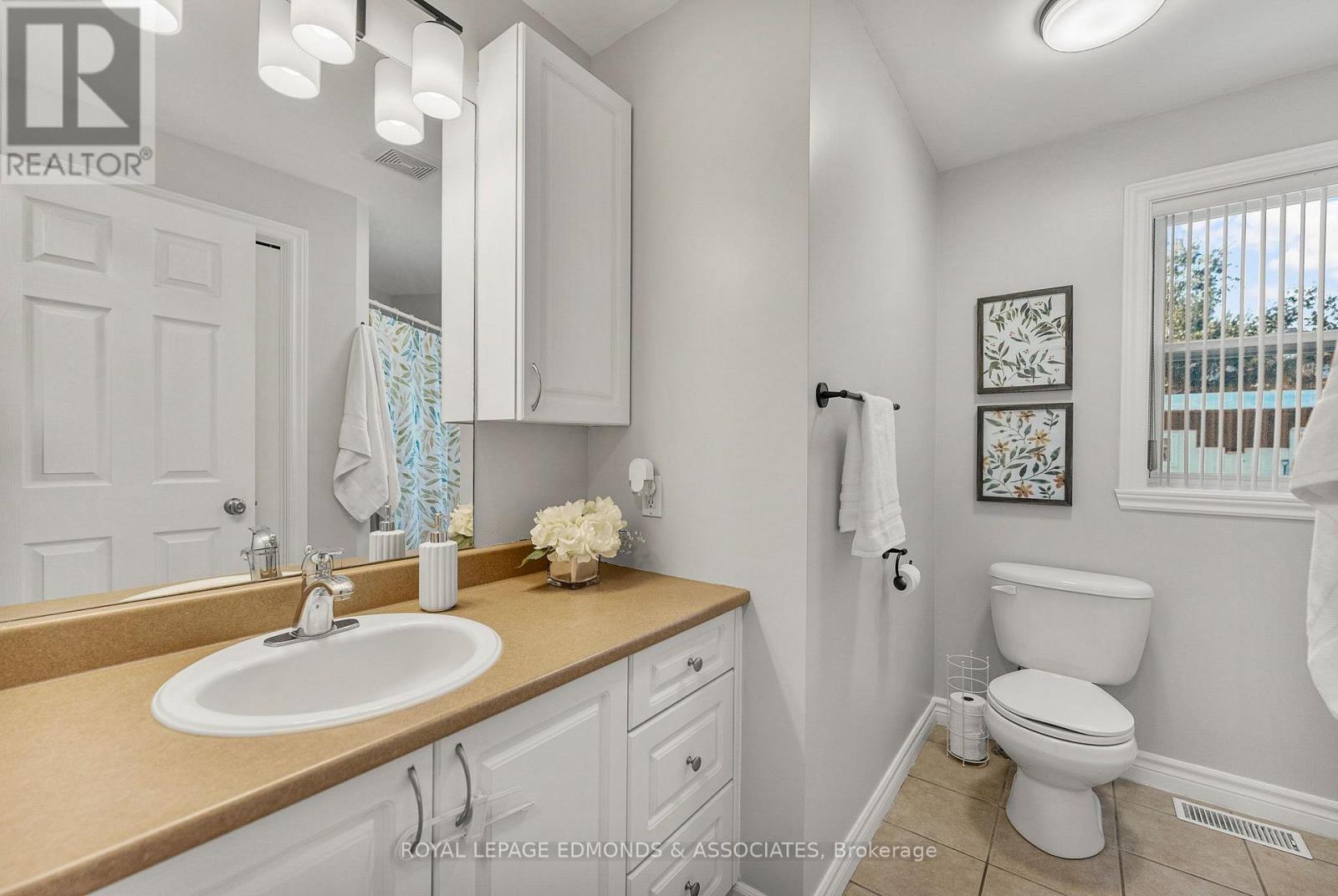 5 Hunter's Run Lane, Laurentian Hills, Ontario  K0J 1J0 - Photo 26 - X12753646